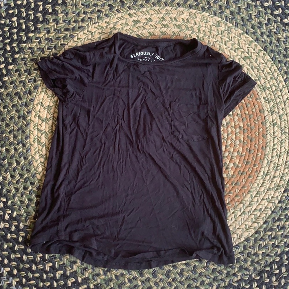 Seriously soft American eagle tee high neck